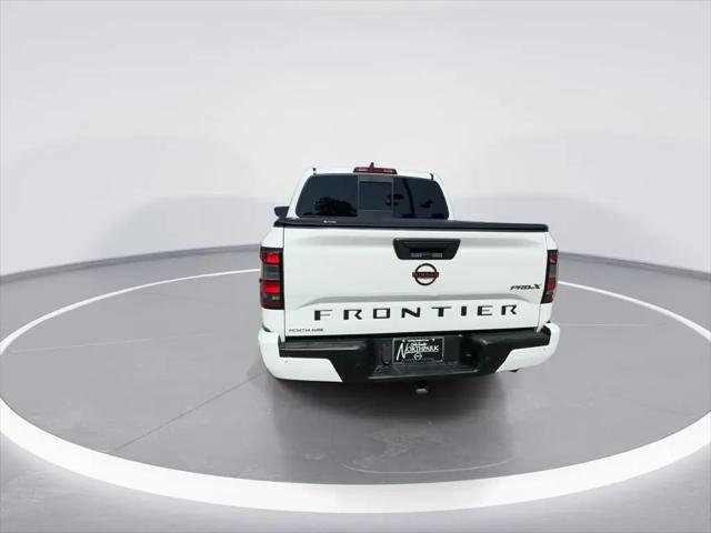 2022 Nissan Frontier Crew Cab PRO-X 4x2