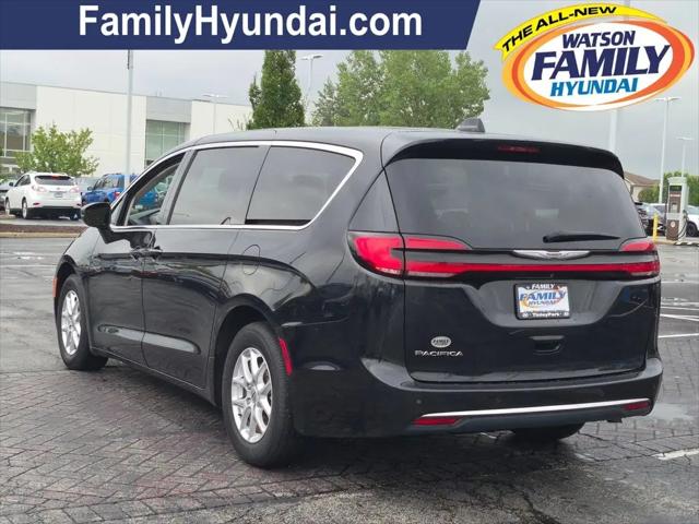 2023 Chrysler Pacifica Touring L
