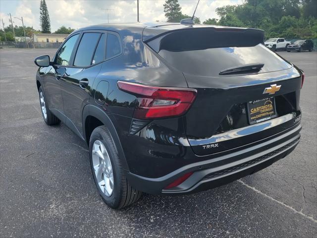 2026 Chevrolet Trax FWD LS