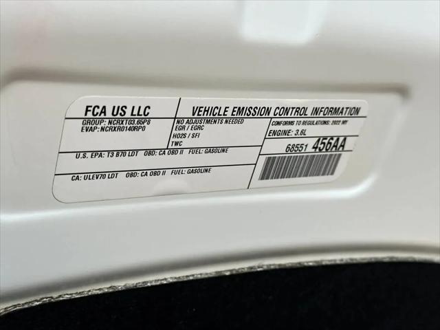 2022 Chrysler Pacifica Touring L