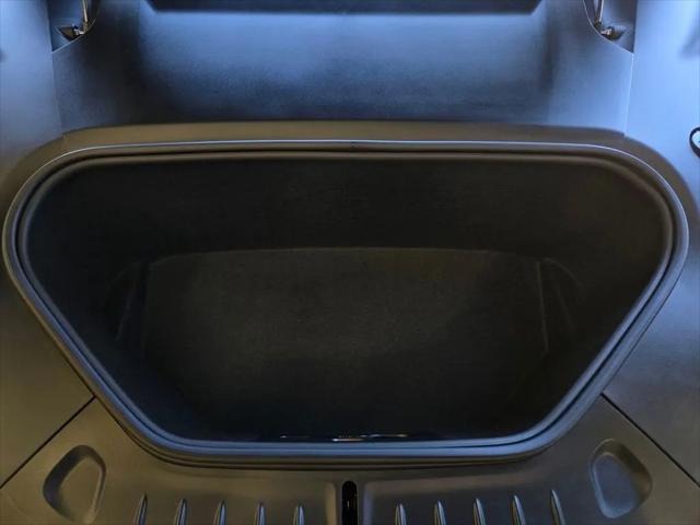 2023 Tesla Model S Standard Range