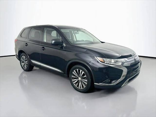 2020 Mitsubishi Outlander ES 2.4 S-AWC for sale in Belleville, IL