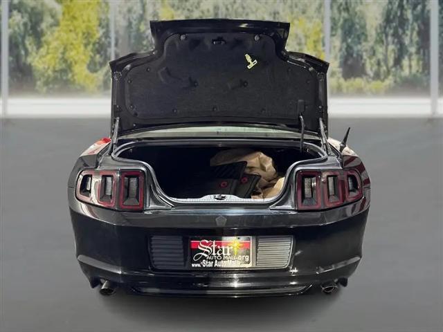 2013 Ford Mustang V6