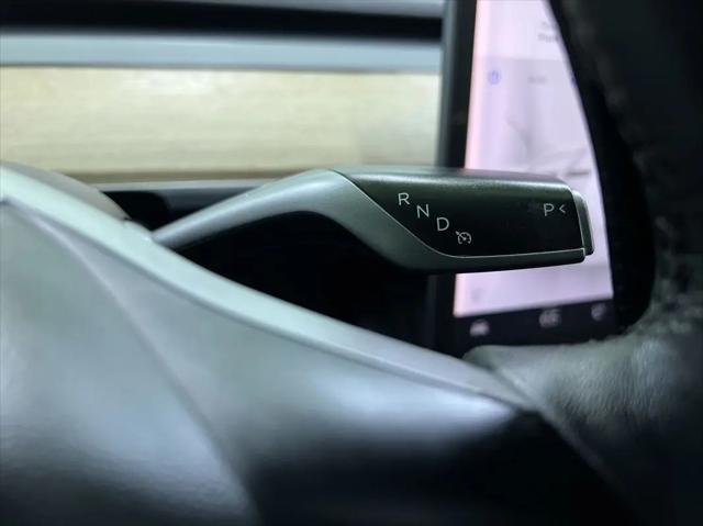 2021 Tesla Model 3 Standard Range Plus Rear-Wheel Drive