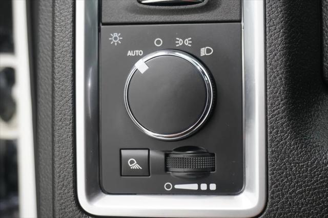 2023 Ram 1500 Classic SLT Crew Cab 4x4 57 Box