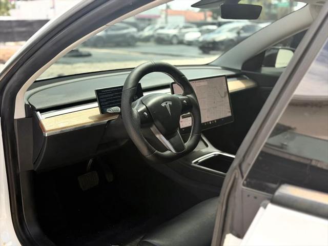 2021 Tesla Model 3 Standard Range Plus Rear-Wheel Drive