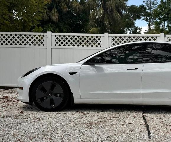 2021 Tesla Model 3 Standard Range Plus Rear-Wheel Drive