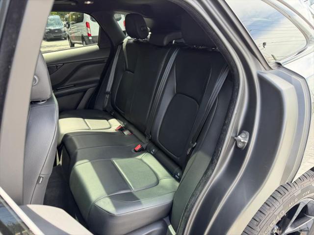 2018 Jaguar F-PACE 35t Premium