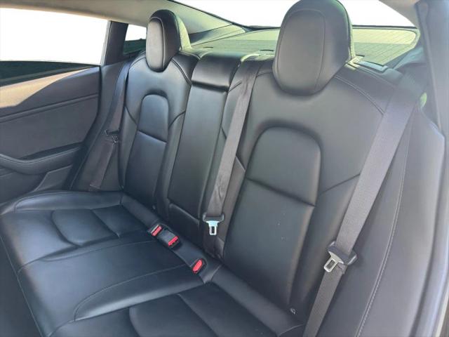 2019 Tesla Model 3 Mid Range