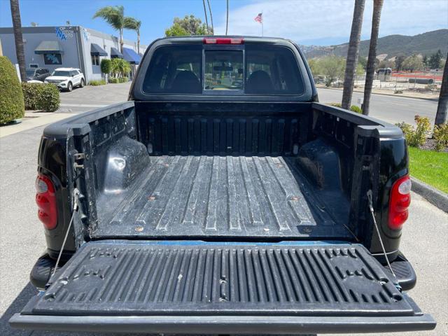 2001 Ford F-150 LARIAT