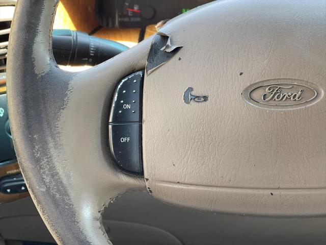 2001 Ford F-150 LARIAT