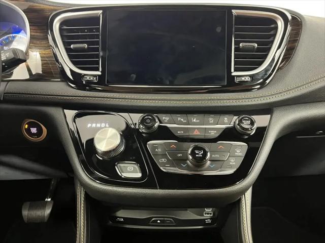 2023 Chrysler Pacifica Pinnacle AWD