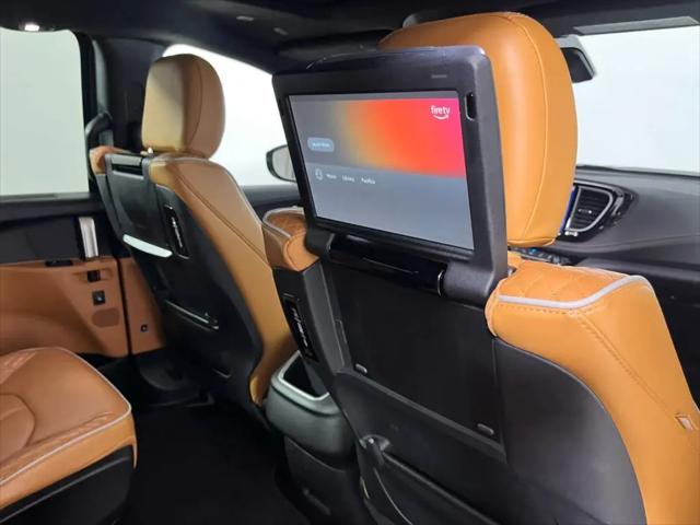 2023 Chrysler Pacifica Pinnacle AWD