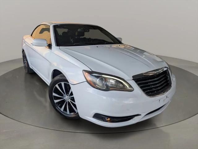 2012 Chrysler 200 S for sale in Irving, TX