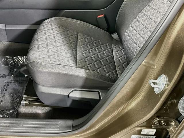 2025 Nissan Kicks SV Intelligent AWD