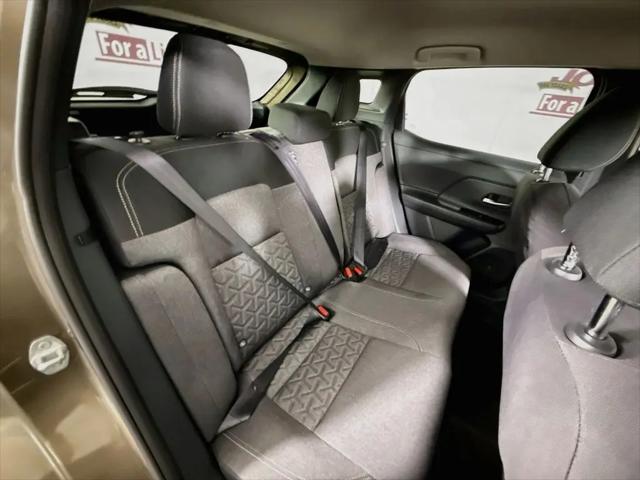 2025 Nissan Kicks SV Intelligent AWD