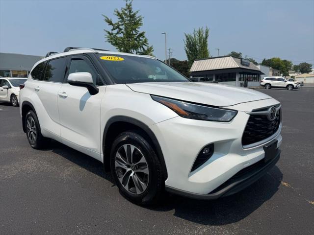 2022 Toyota Highlander XLE for sale in Guntersville, AL