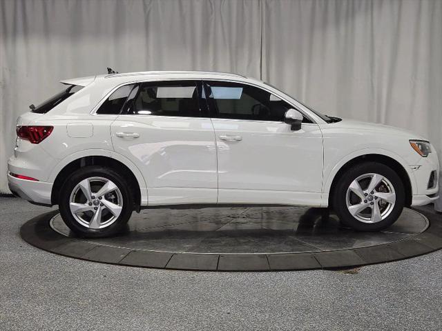 2020 Audi Q3 Premium 45 TFSI quattro Tiptronic