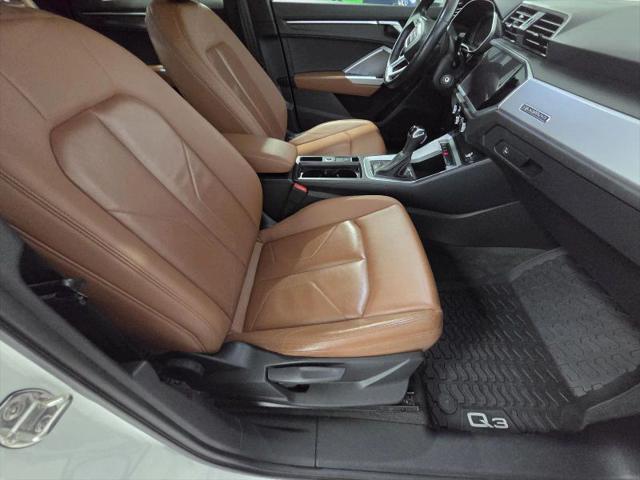 2020 Audi Q3 Premium 45 TFSI quattro Tiptronic