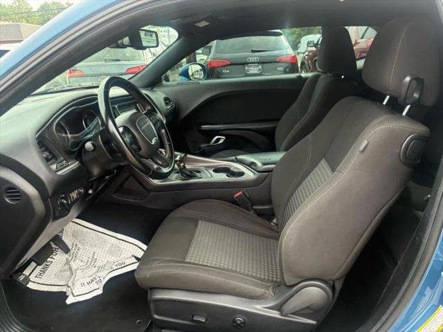 2021 Dodge Challenger SXT