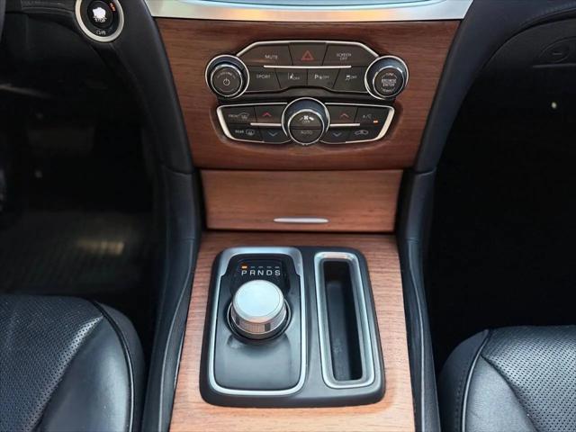 2018 Chrysler 300 300C