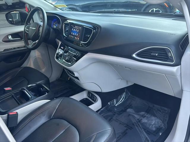 2019 Chrysler Pacifica Touring L