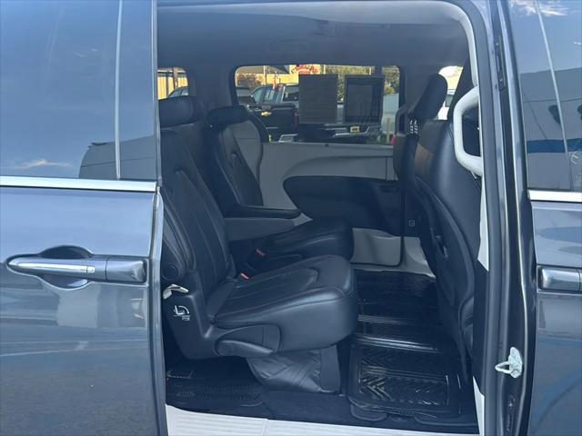 2019 Chrysler Pacifica Touring L