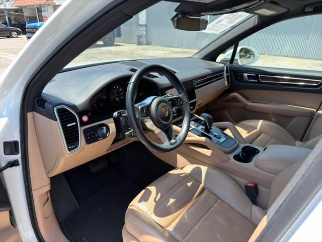 2021 Porsche Cayenne Base