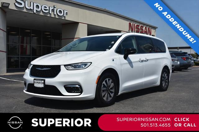 2024 Chrysler Pacifica Hybrid Select for sale in Conway, AR