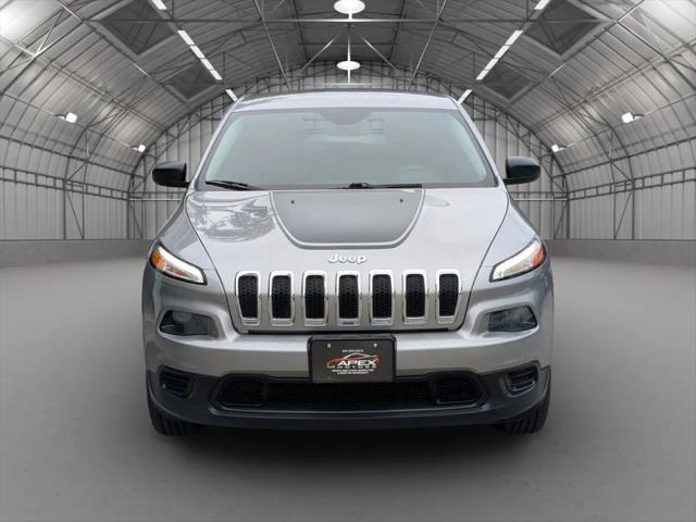 2017 Jeep Cherokee Sport