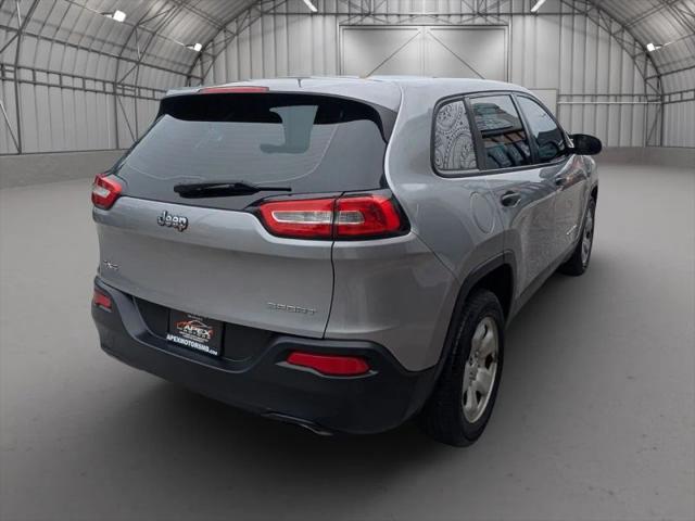2017 Jeep Cherokee Sport