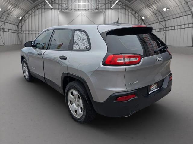 2017 Jeep Cherokee Sport