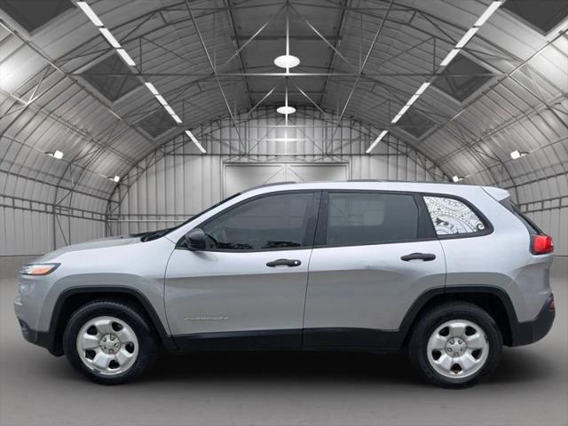 2017 Jeep Cherokee Sport