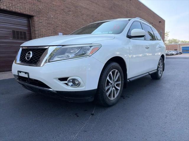2015 Nissan Pathfinder SV for sale near Dublin, OH