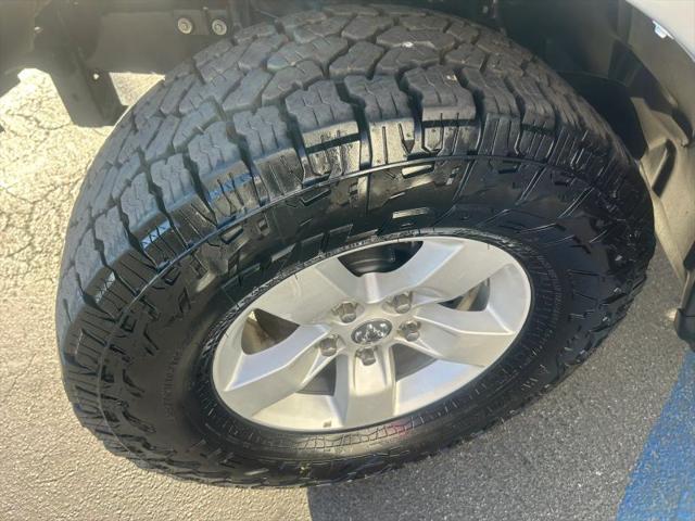 2016 Ram 1500 SLT