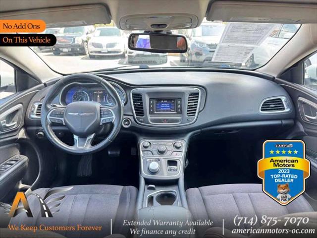 2015 Chrysler 200 Limited