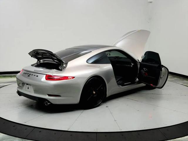 2013 Porsche 911 Carrera 4