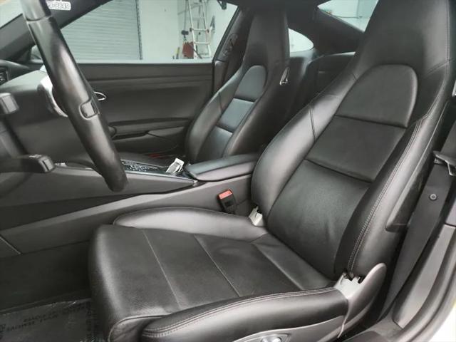 2013 Porsche 911 Carrera 4