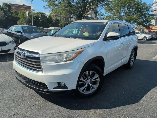 2015 Toyota Highlander XLE V6 for sale in Worcester, MA