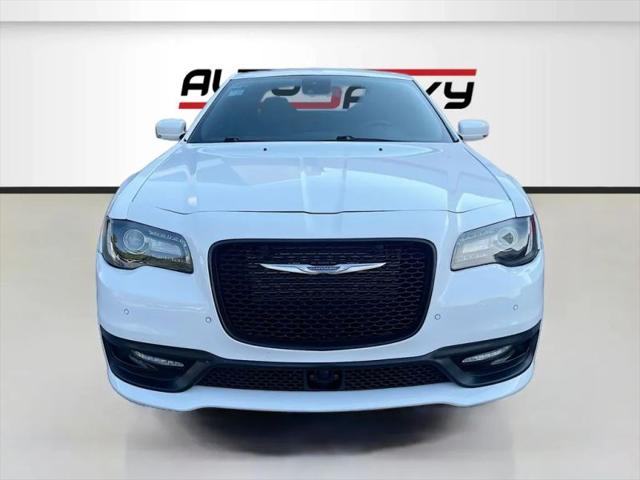 2023 Chrysler 300 300C