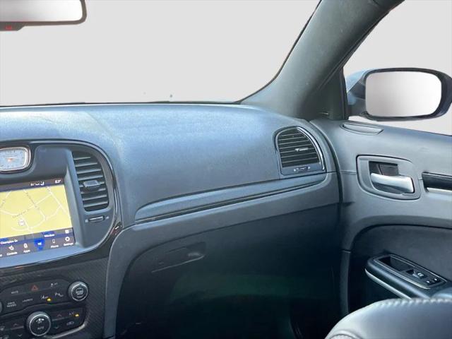 2023 Chrysler 300 300C