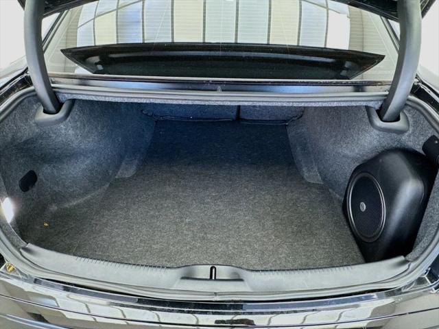 2023 Chrysler 300 300S