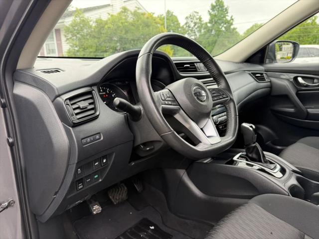 2000 Nissan Rogue SV