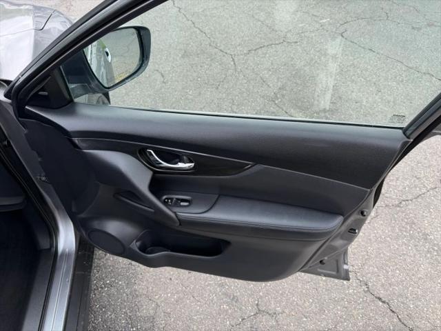 2000 Nissan Rogue SV