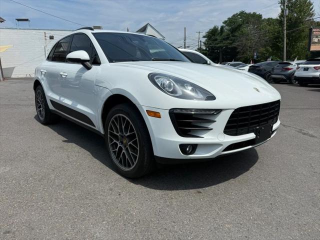 2016 Porsche Macan S
