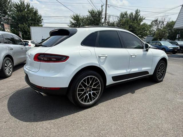2016 Porsche Macan S
