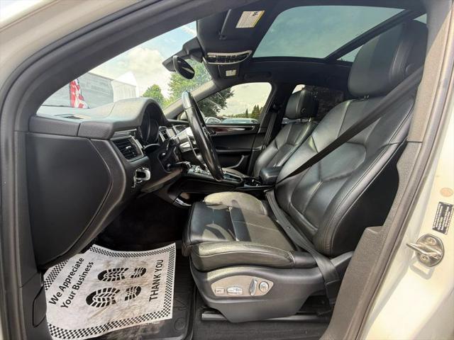 2016 Porsche Macan S