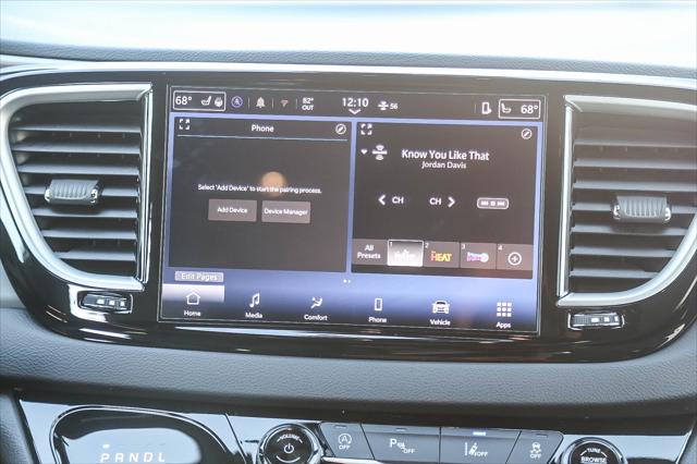 2027 Chrysler Pacifica LX