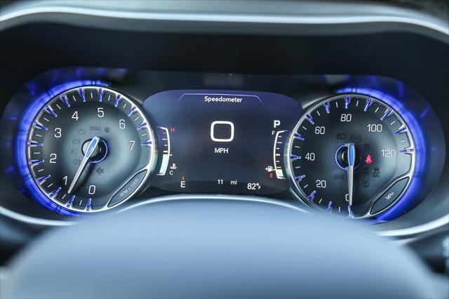 2027 Chrysler Pacifica LX