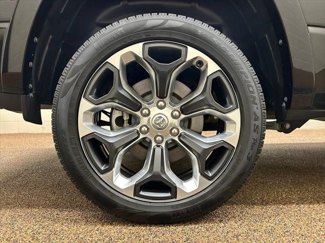 2023 Ram 1500 Limited Crew Cab 4x4 5'7" Box